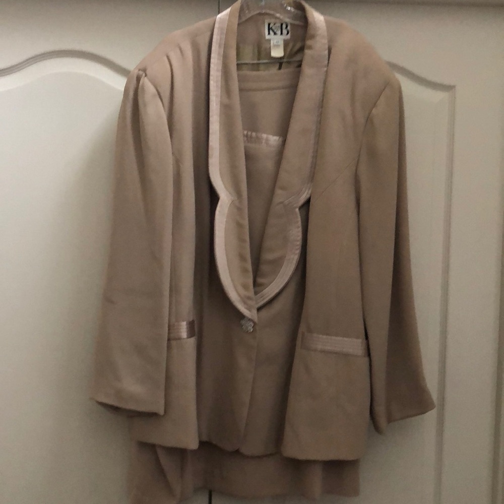 Stella Louise for K B Tan Skirt Suit